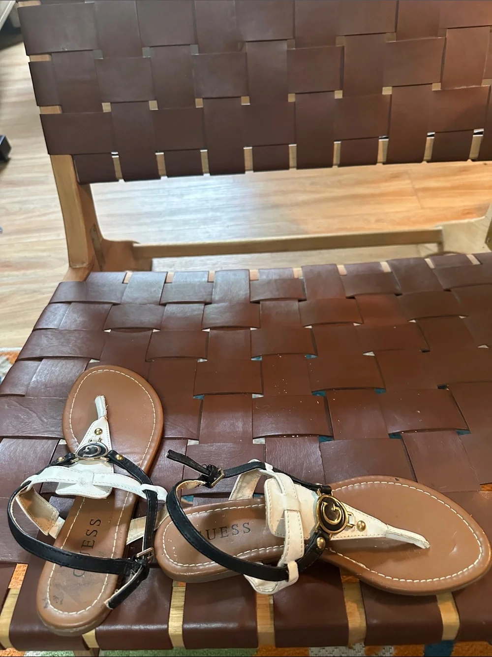 Guess White and Black Leather T-Strap Sandals with Gold Logo